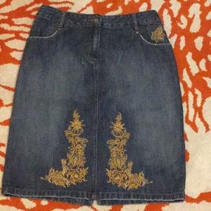 Mac & Jac Denim embroidered skirt SZ 10